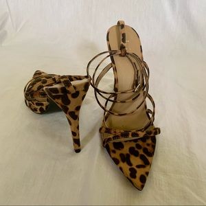 TRENDY Pointy-toe Strappy Leopard Heels